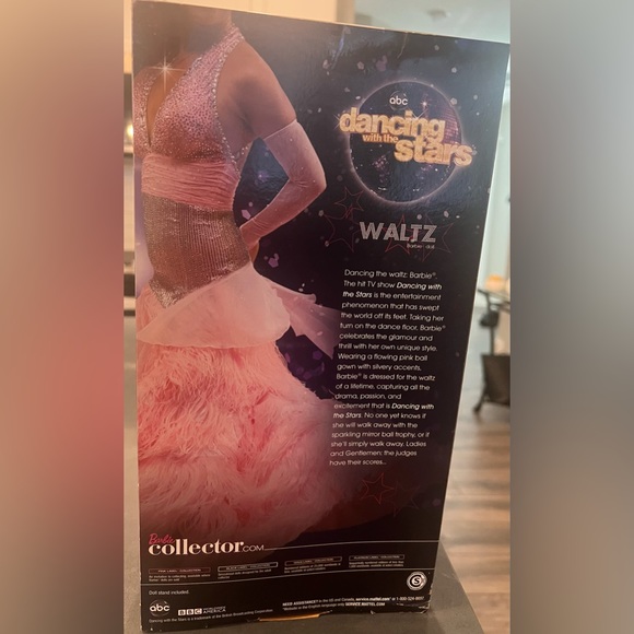 NIB! Dancing With The Stars Waltz Barbie! - Picture 3 of 9